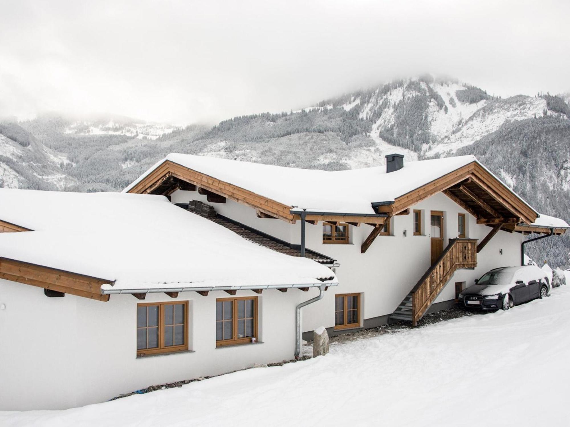 Modern Mansion In Kaprun Near Ski Area ภายนอก รูปภาพ
