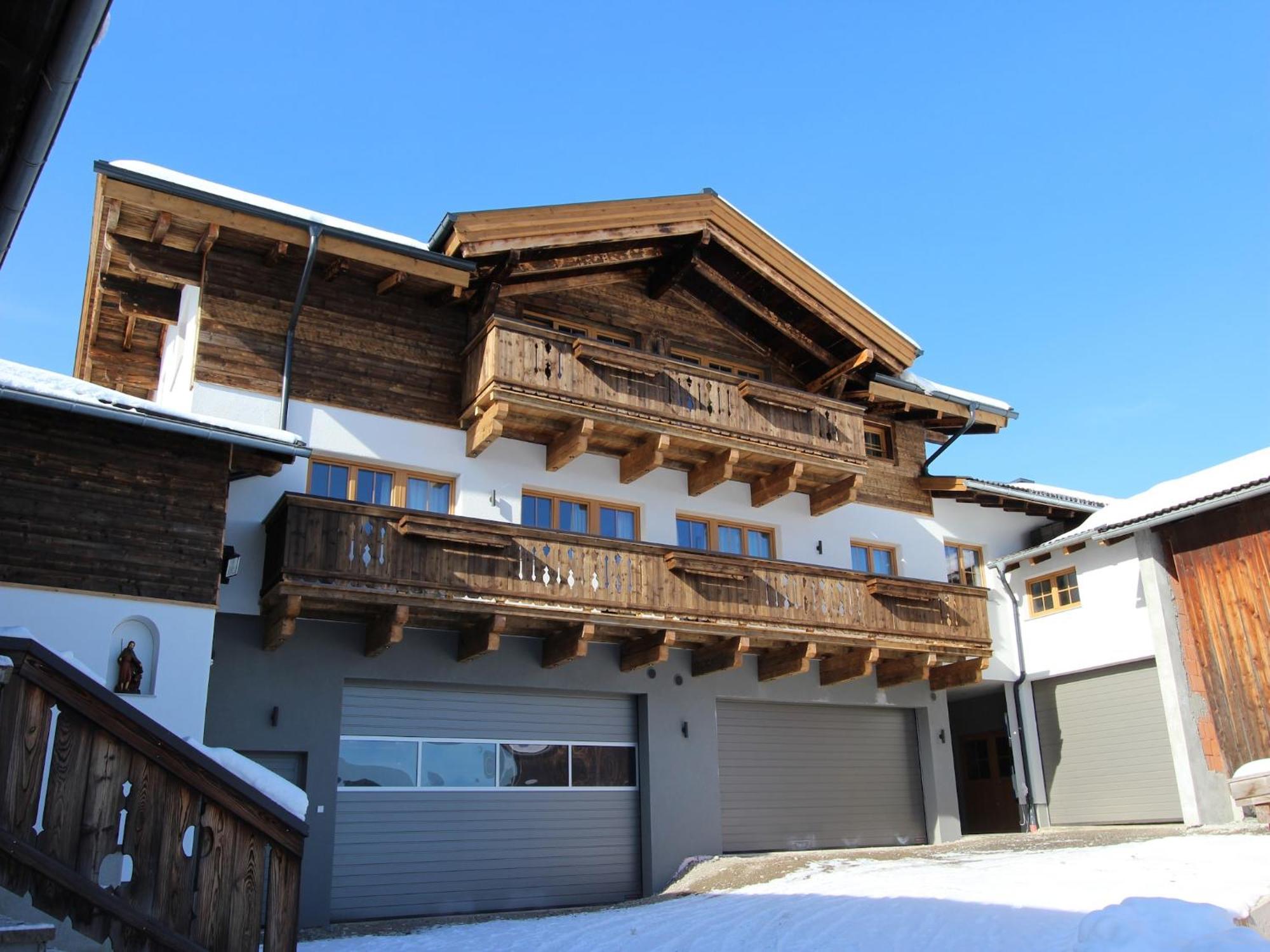 Modern Mansion In Kaprun Near Ski Area ภายนอก รูปภาพ