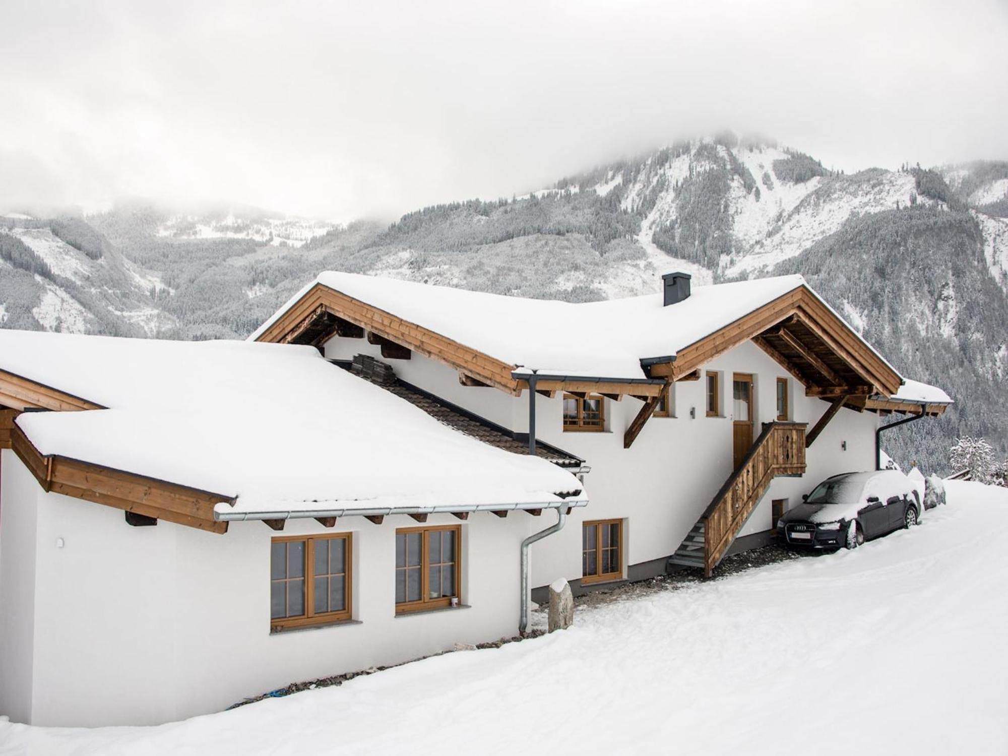 Modern Mansion In Kaprun Near Ski Area ภายนอก รูปภาพ