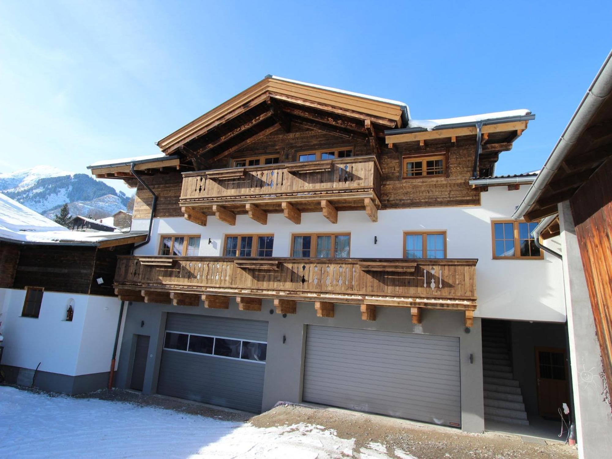 Modern Mansion In Kaprun Near Ski Area ภายนอก รูปภาพ